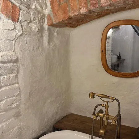 Witch House With Fireplace Apartment