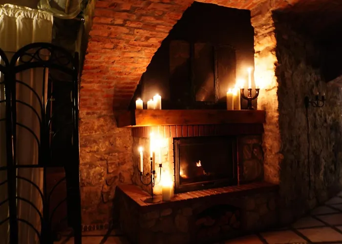 아파트 Witch House