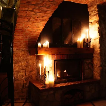Apartment Witch House With Fireplace